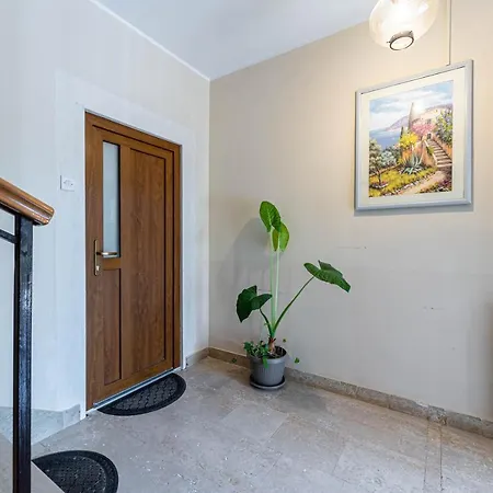 Apartment Apartman Ana