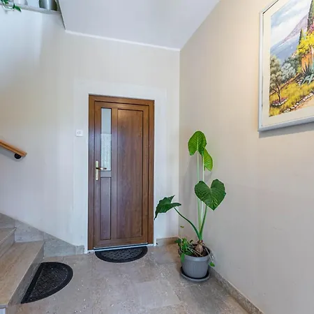 Apartman Ana Pula