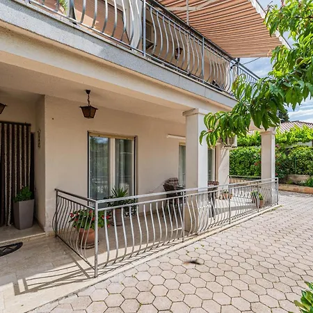 Apartman Ana Pula